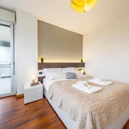 Santa Giulia Bright With 2 Terraces Milan